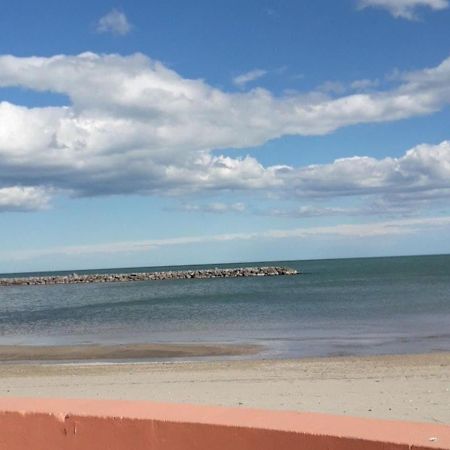 appartement climatisé centre de Palavas Esterno foto